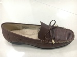 women comfortable moccasin shoes