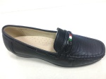 women comfortable moccasin shoes