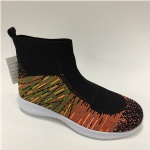 women sporte shoes